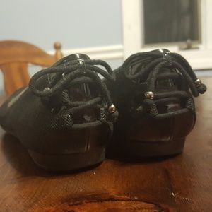 Anne Klein Sports Flats Size 10